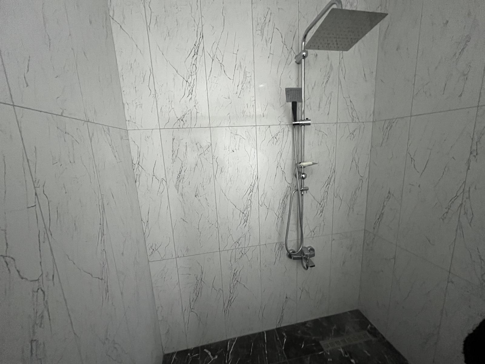 MABEL GAYRİMENKUL GÖLÇAYIR'DA EŞSİZ MANZARASIYLA EŞYALI KİRALIK DAİRE